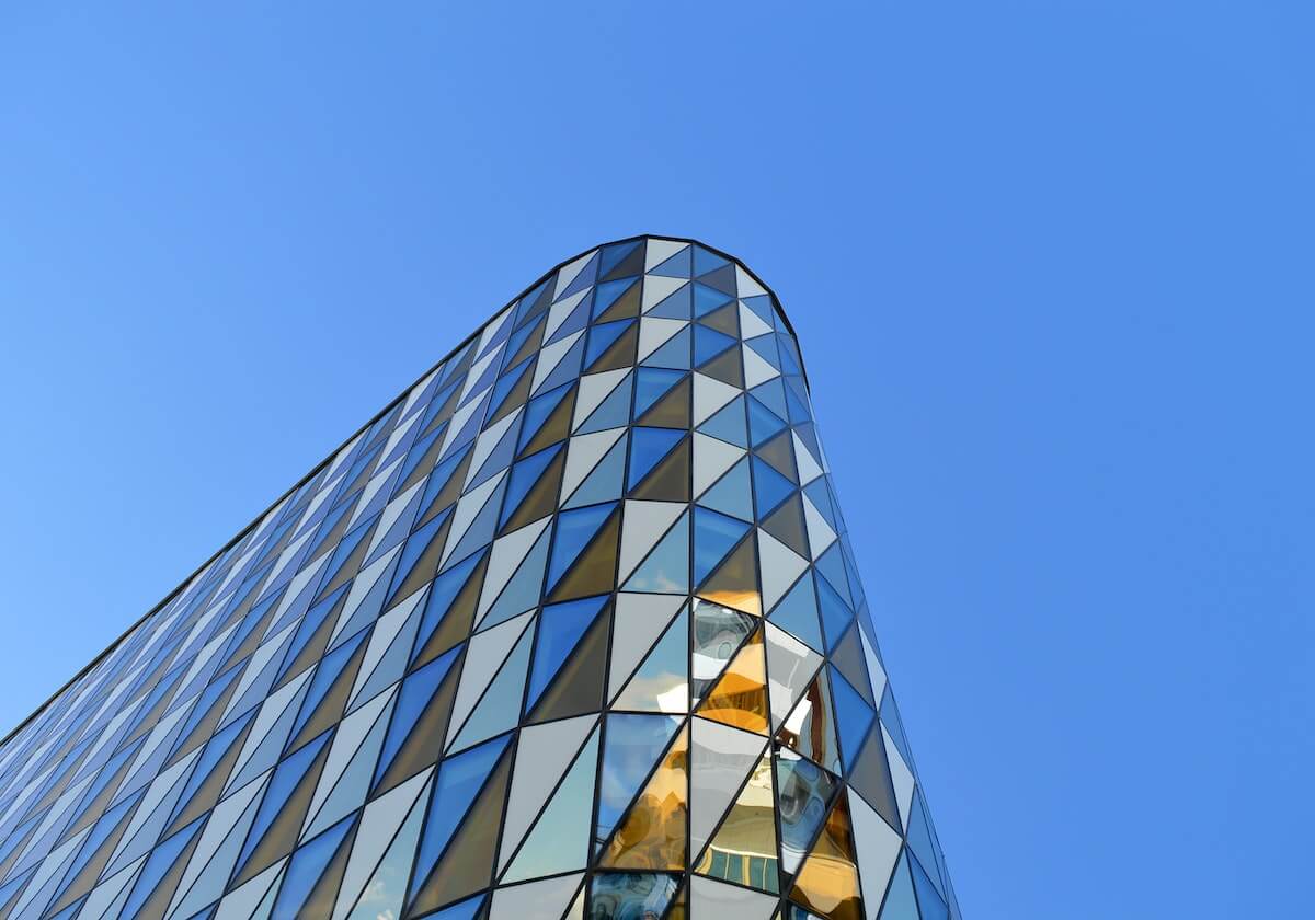 24射仅1球！曼城控球成自杀，瓜帅传控陷魔症让争冠变绝望？