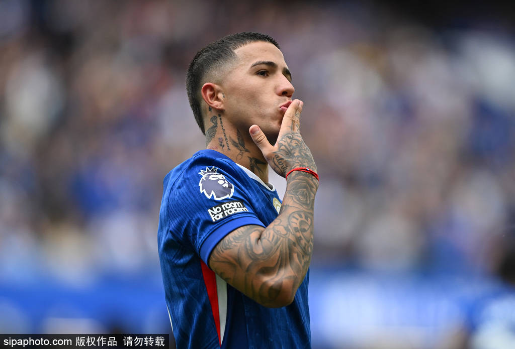 切尔西官宣恩佐因离谱采访被禁赛2场 此前公开示爱皇马